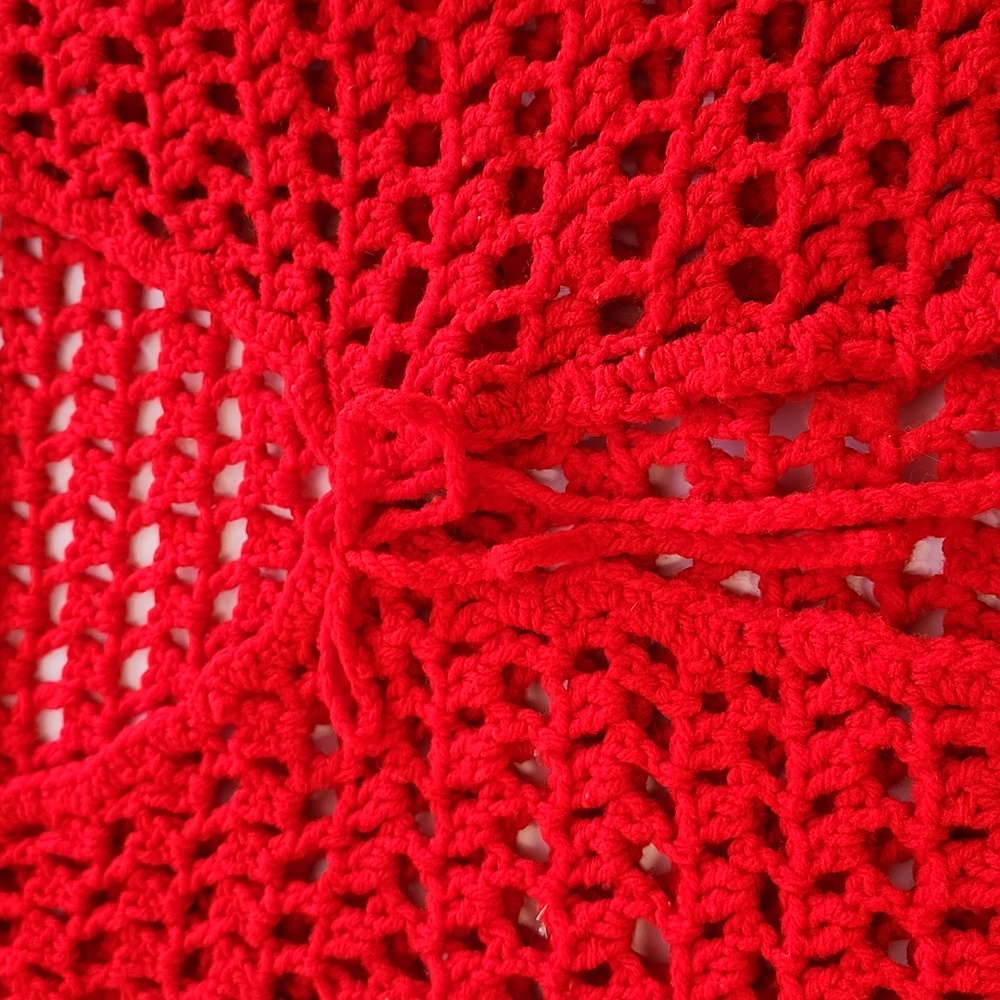 Misses Vintage/retro 1970's red crocheted vest - Picture 4 of 4